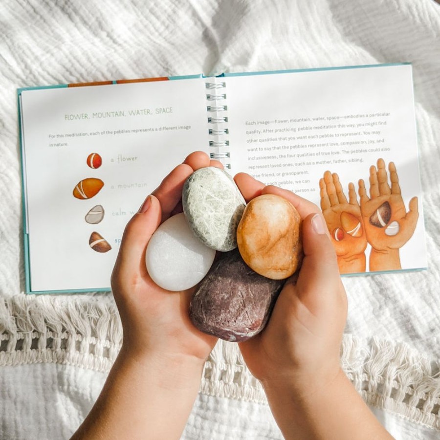 Educational Resources Fairplay | A Handful Of Quiet - Pebble Meditation Set