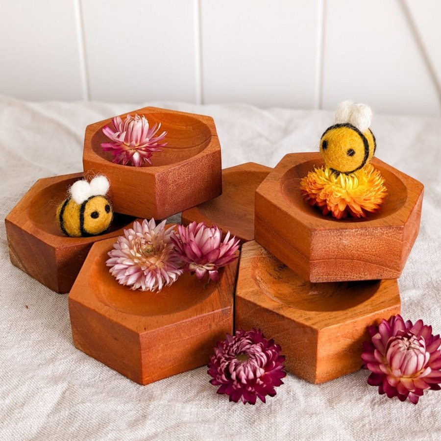 Play Artisans of Batur Village | Natural Wooden Beehive Bowl Plates