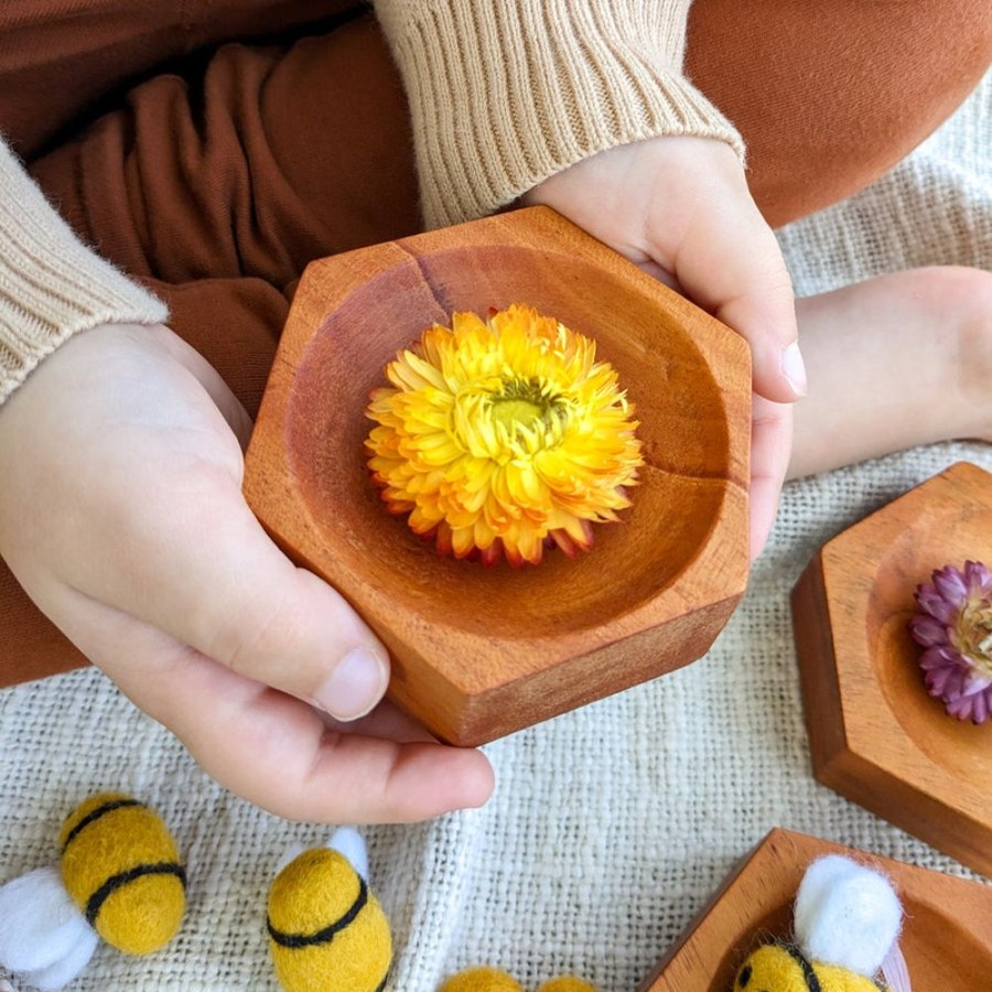 Play Artisans of Batur Village | Natural Wooden Beehive Bowl Plates