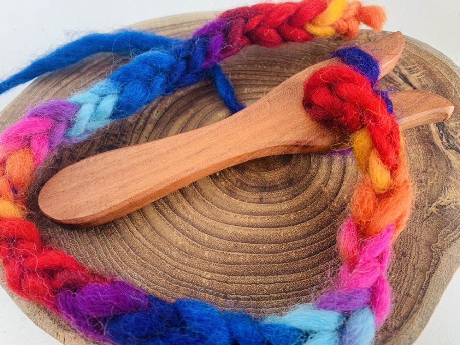 Play Artisans of Batur Village | Lucet Knitting Fork