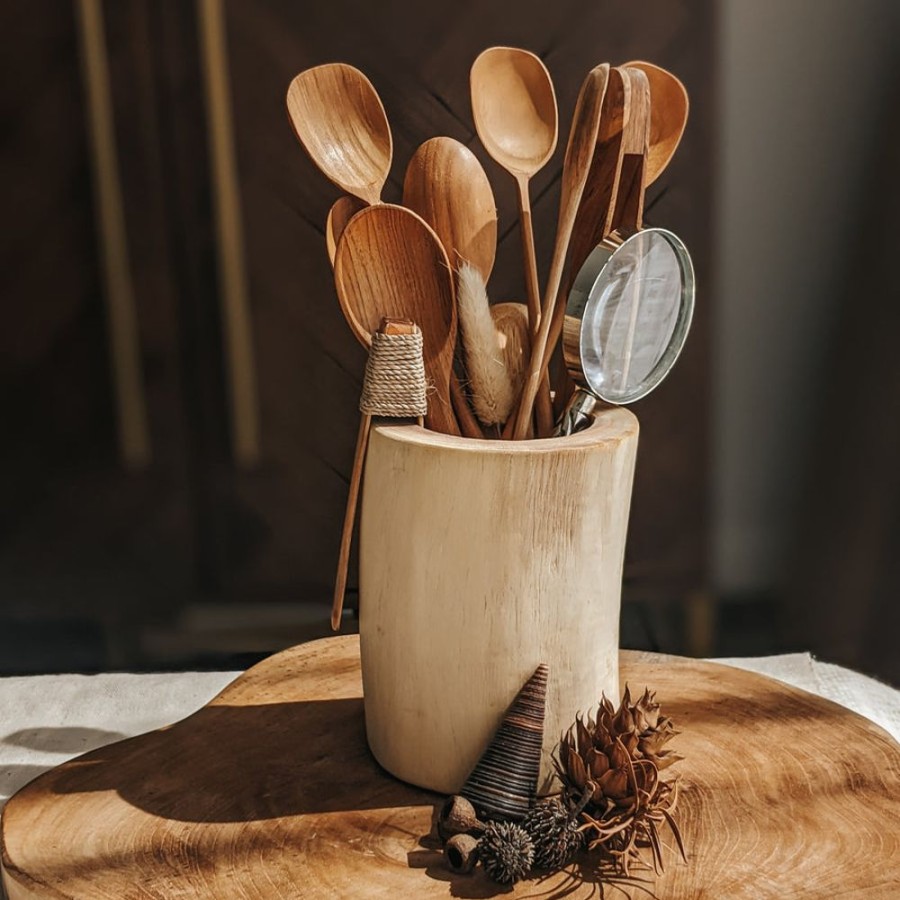 Play Artisans of Batur Village | Natural Wooden Branch Pot