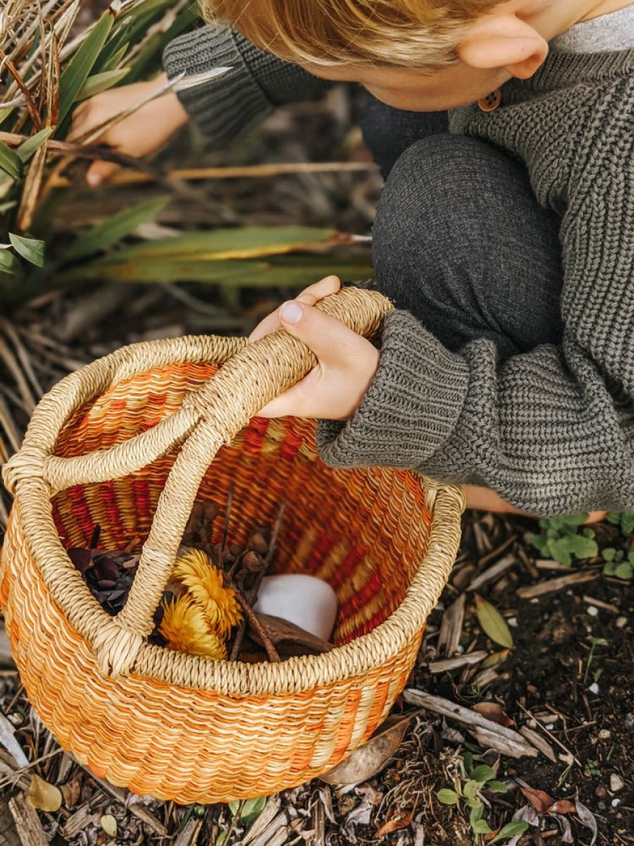 Educational Resources Artisans of Bolgatanga | Small Foraging Bolga Basket - Patterned Designs