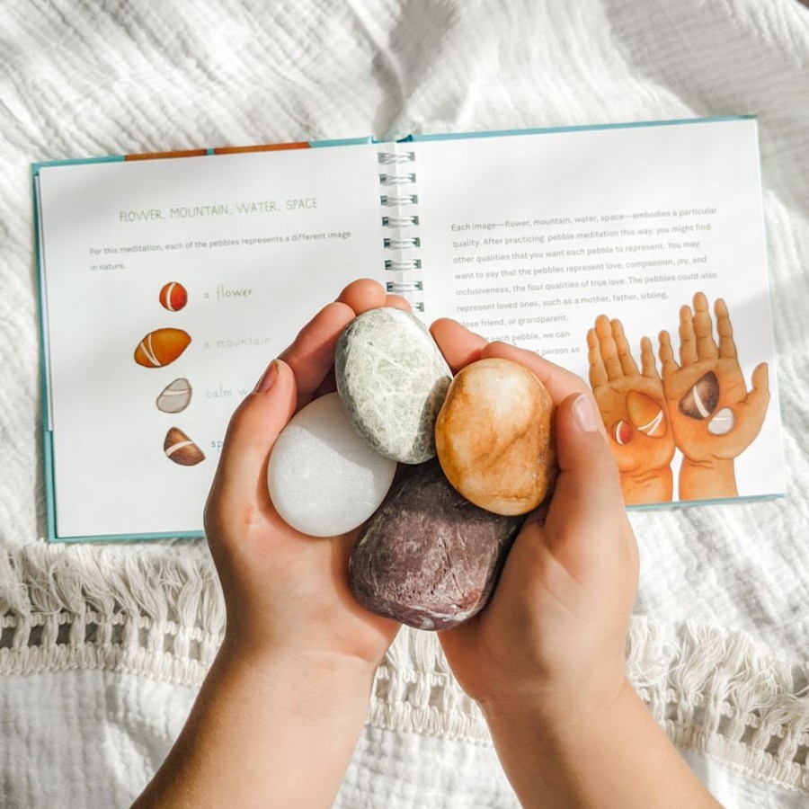 Educational Resources Fairplay | A Handful Of Quiet - Pebble Meditation Set