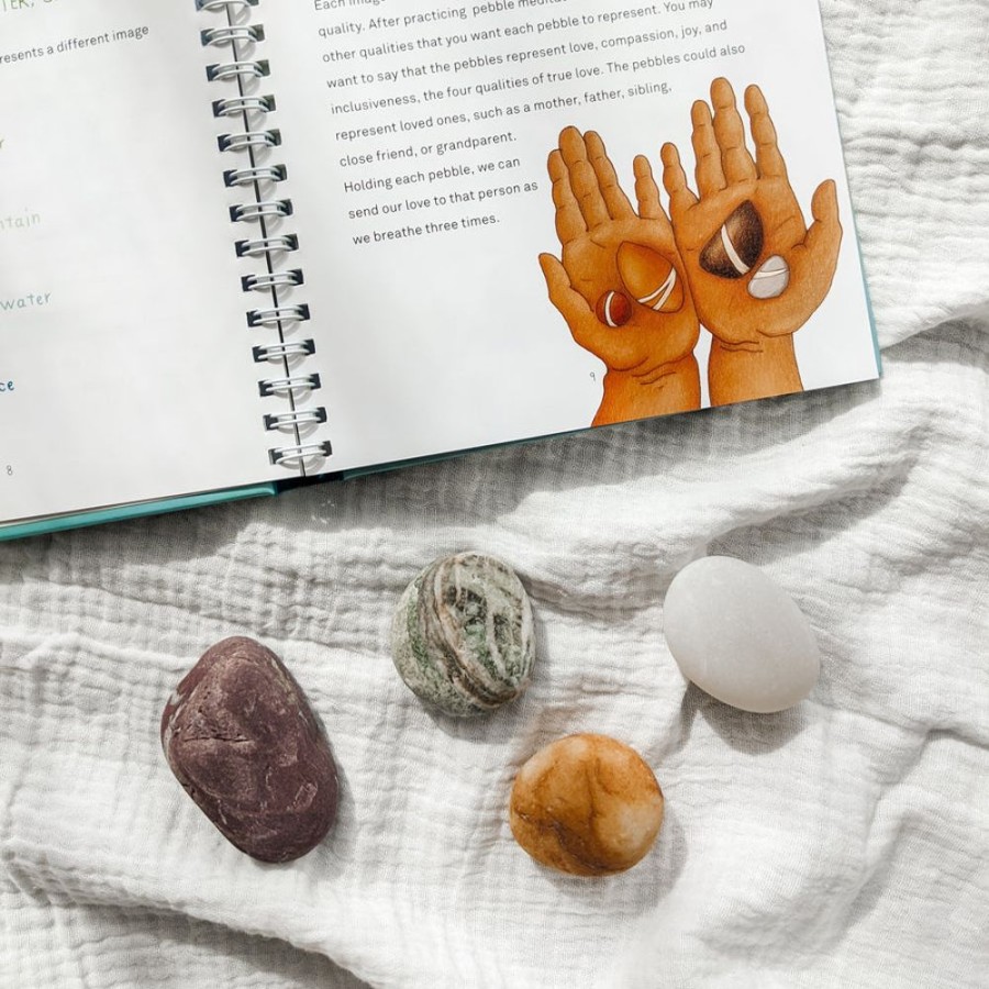 Educational Resources Fairplay | A Handful Of Quiet - Pebble Meditation Set